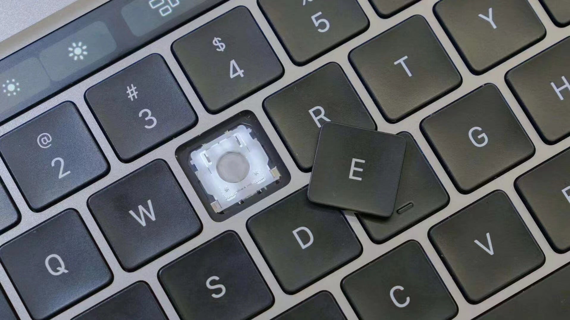 Apple's Butterfly Keyboard Repair Program Ends Soon