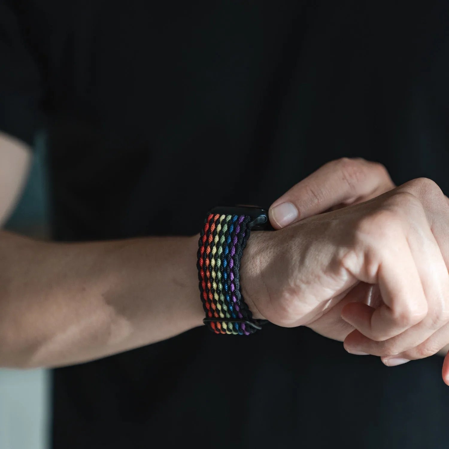 Adjustable Apple Watch Braided Loop#color_black rainbow