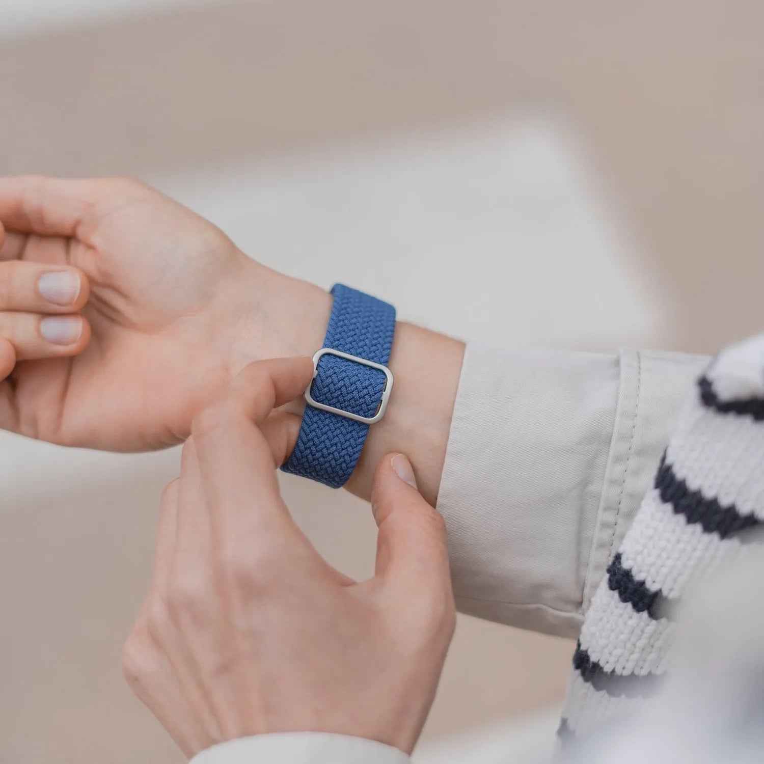 Adjustable Apple Watch Braided Loop#color_blue