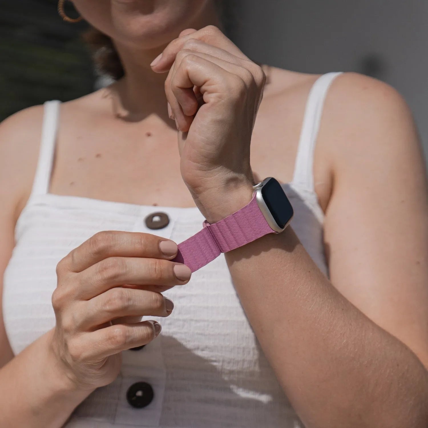 Apple Watch magnetic leather loop#color_lilac purple