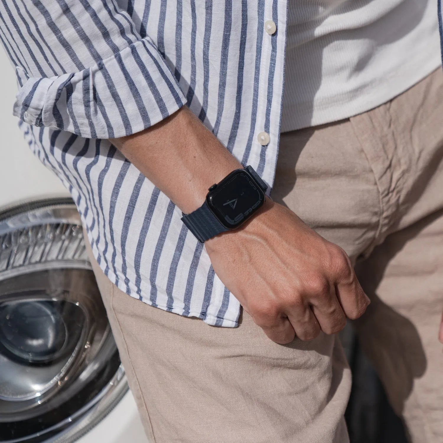 Apple Watch magnetic leather loop#color_midnight blue