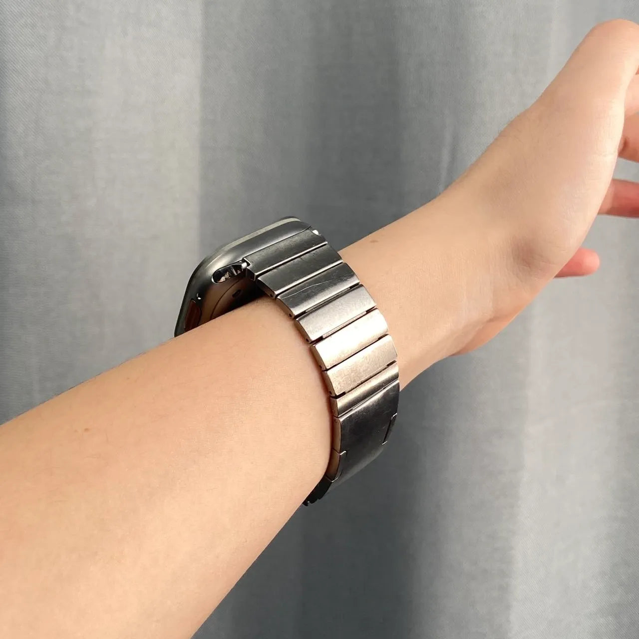 Apple Watch Titanium Band | T04