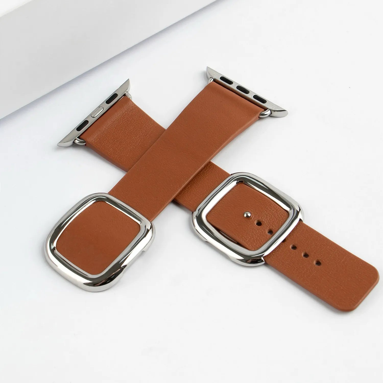 Modern Buckle Band