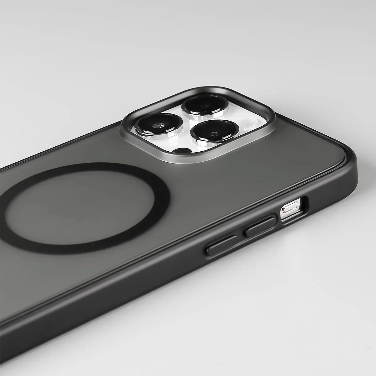 iPhone 14 Pro matte case with MagSafe - black