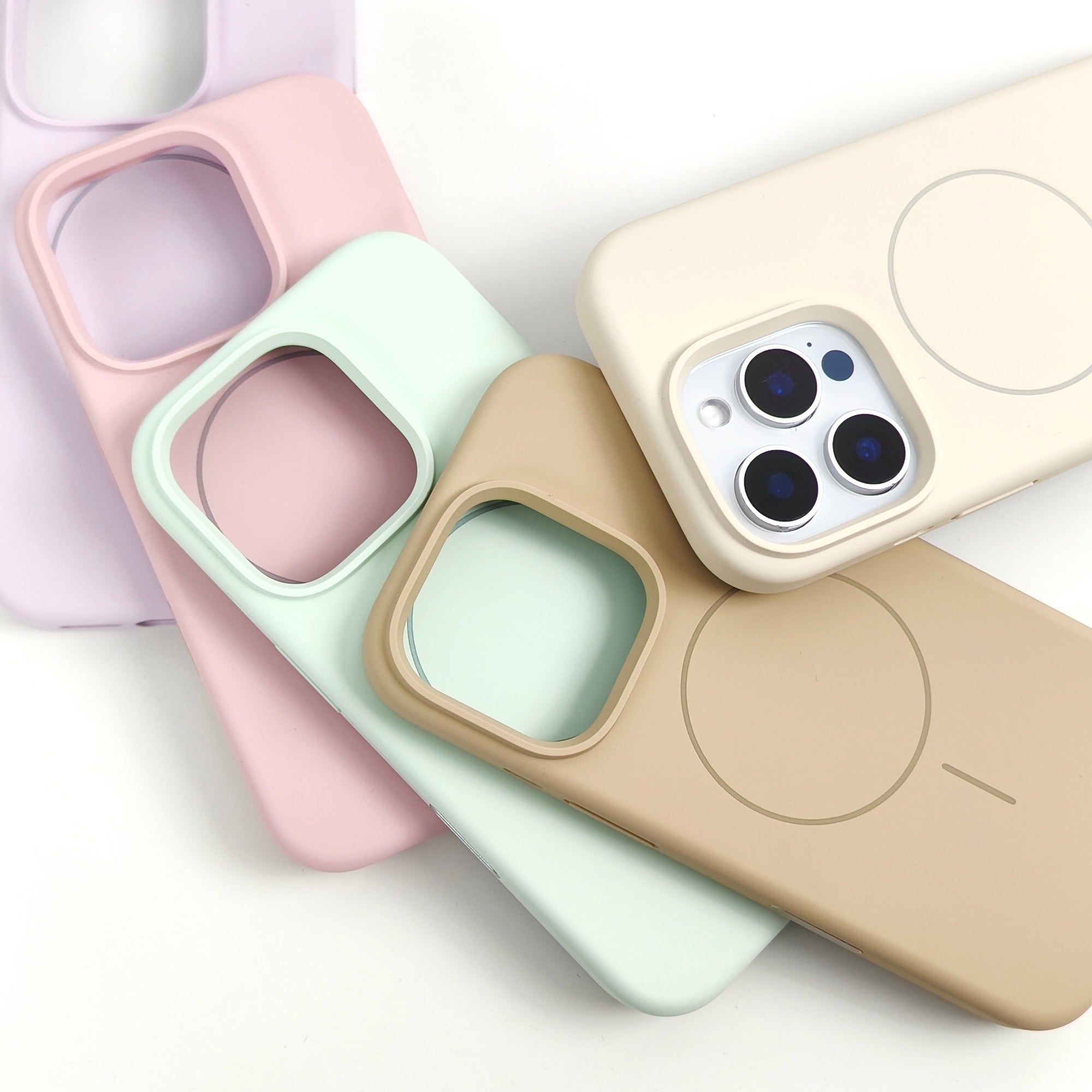 iPhone 16 Pro Silicone Case with MagSafe