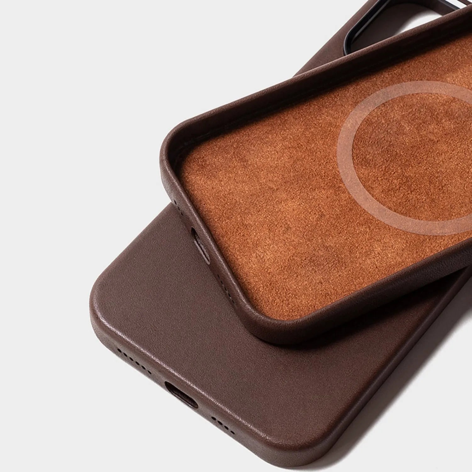 Leather iPhone Case with MagSafe | L04