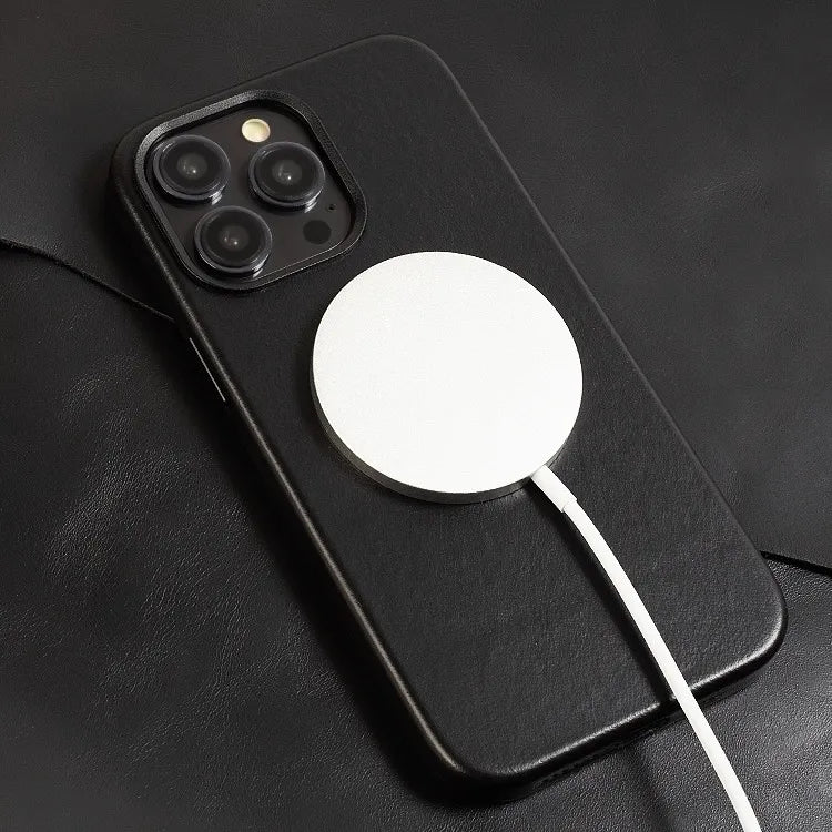 Leather iPhone Case (MagSafe)