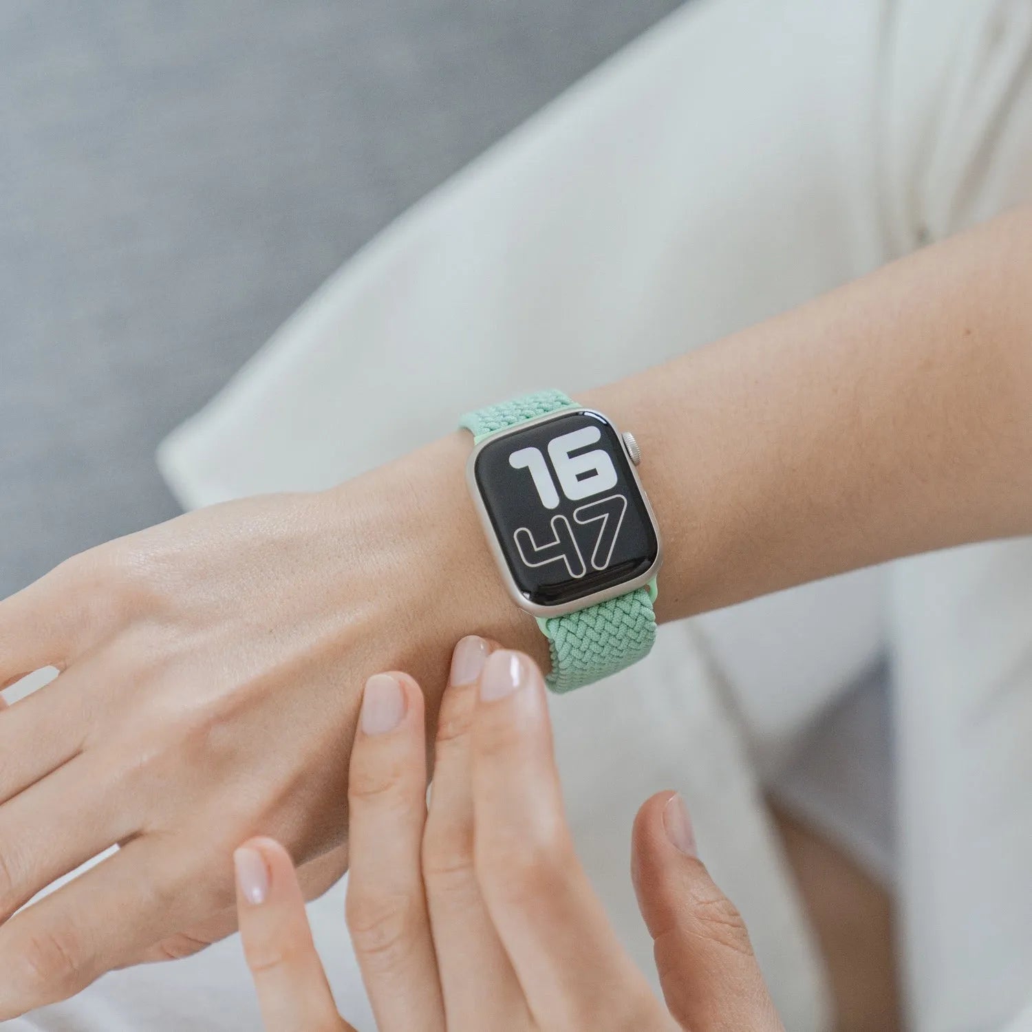 Adjustable Apple Watch Braided Loop#color_mint green