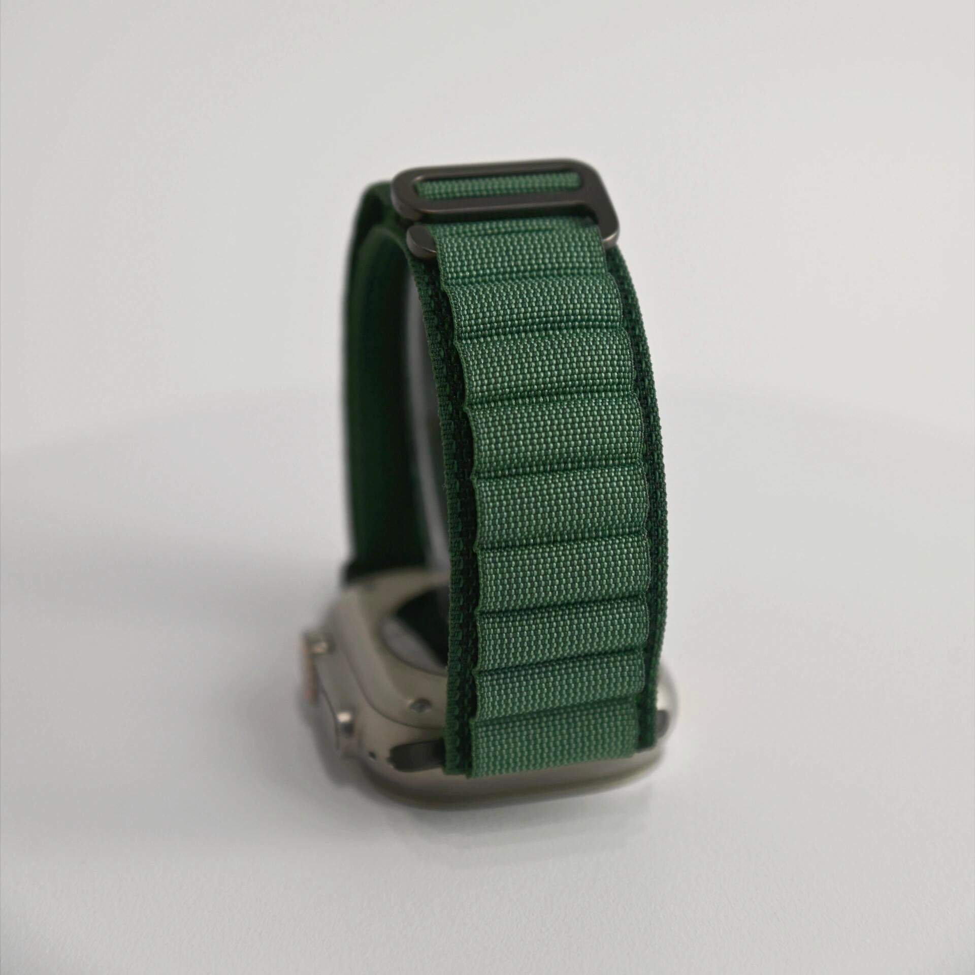 Apple Watch Alpine Loop#color_forest green