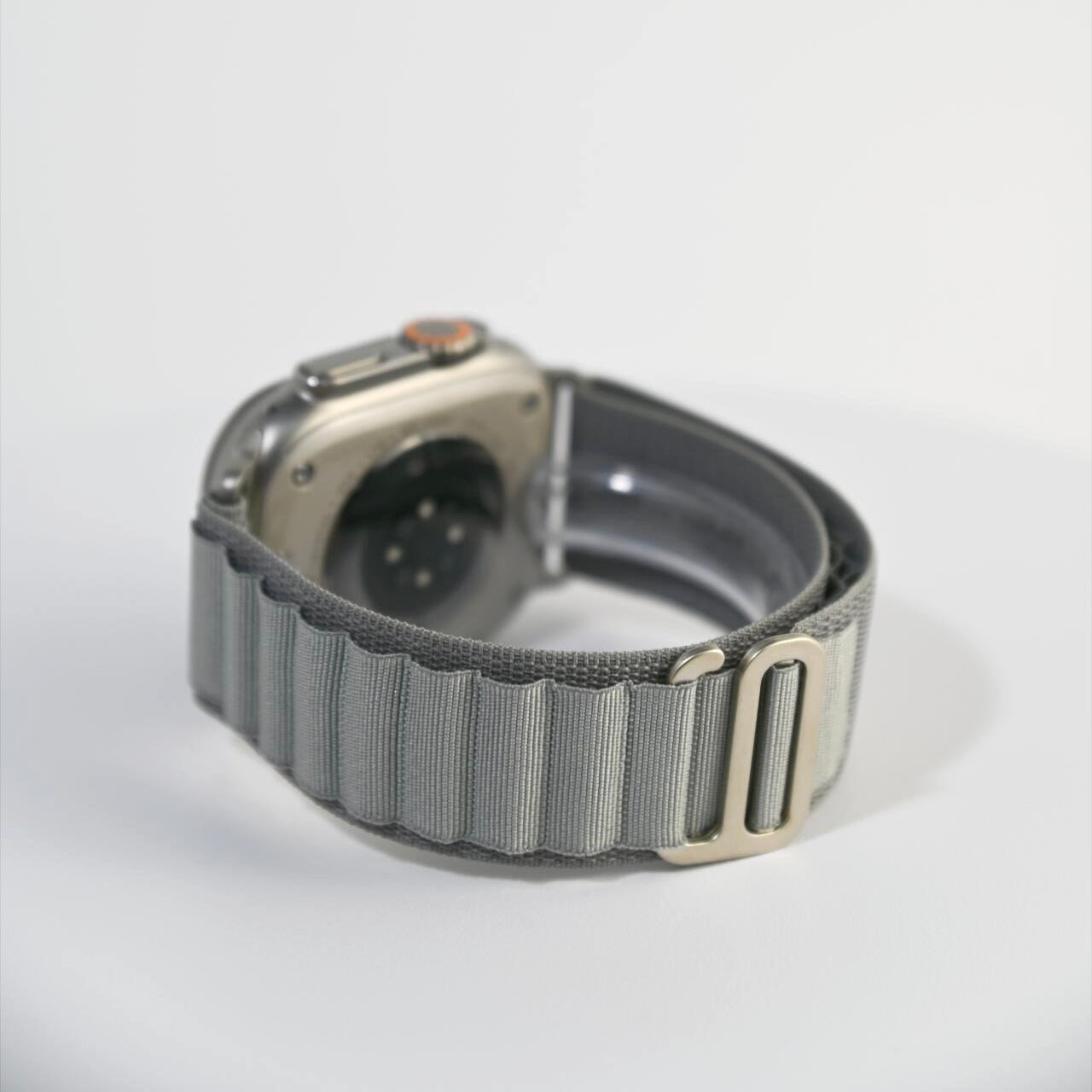 Apple Watch Alpine Loop#color_light gray