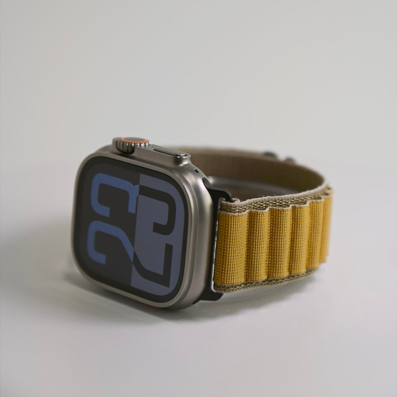 Apple Watch Alpine Loop#color_wheat